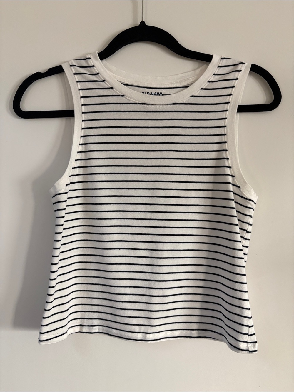 Old Navy Black & White Striped Sleeveless Tank